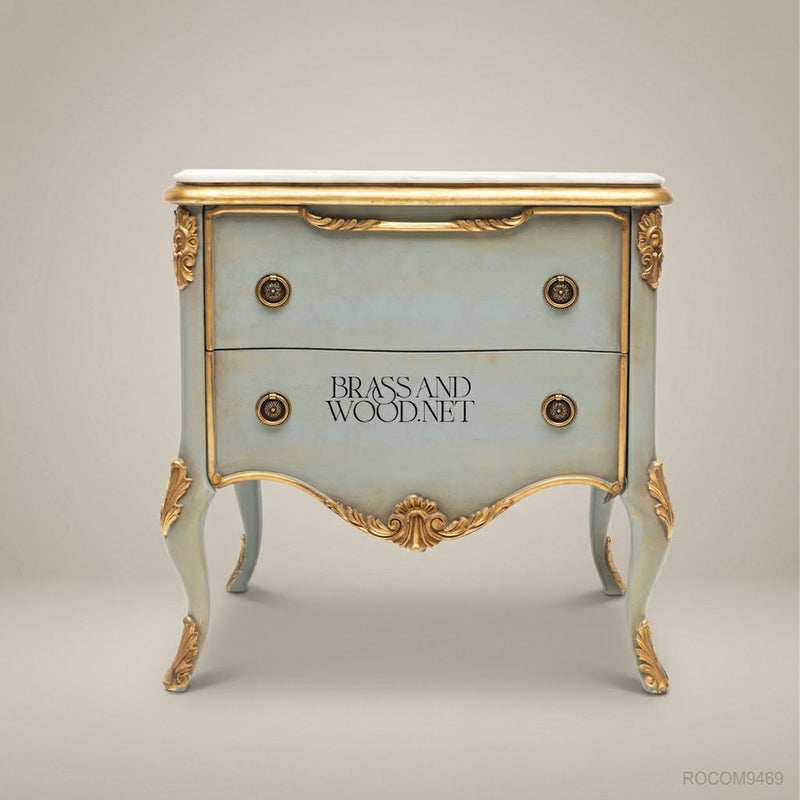 Commodes