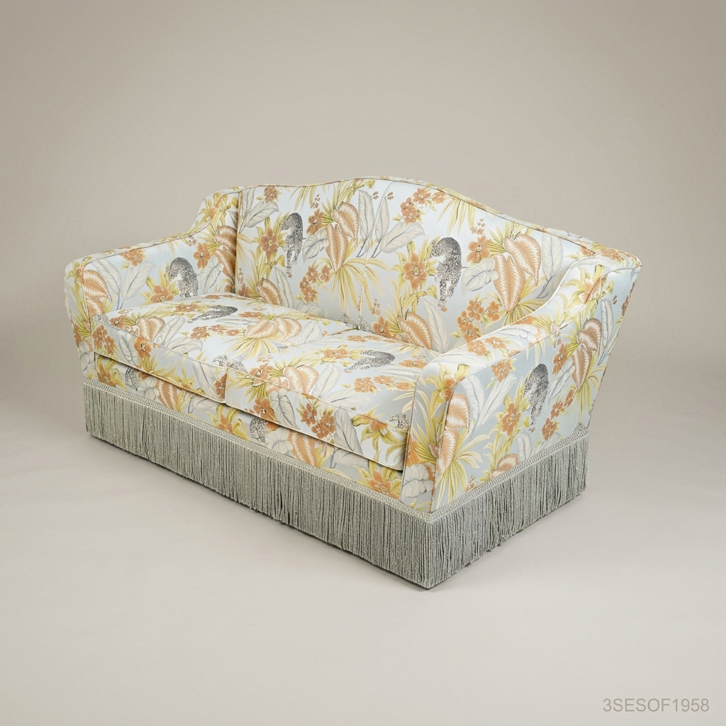 2-Seat Floral Brocade Salon Sofa – English Garden Style