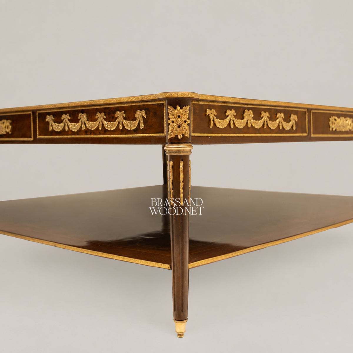طقم طاولات ماركتريه ثلاثي برف 140 سم – خشب ونحاس