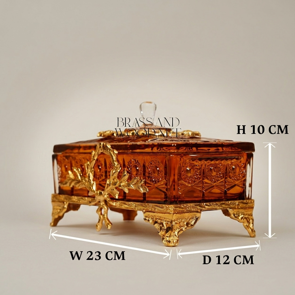 Neoclassical Amber Glass Bonbonniere with Gilt Brass Laurel Mounts