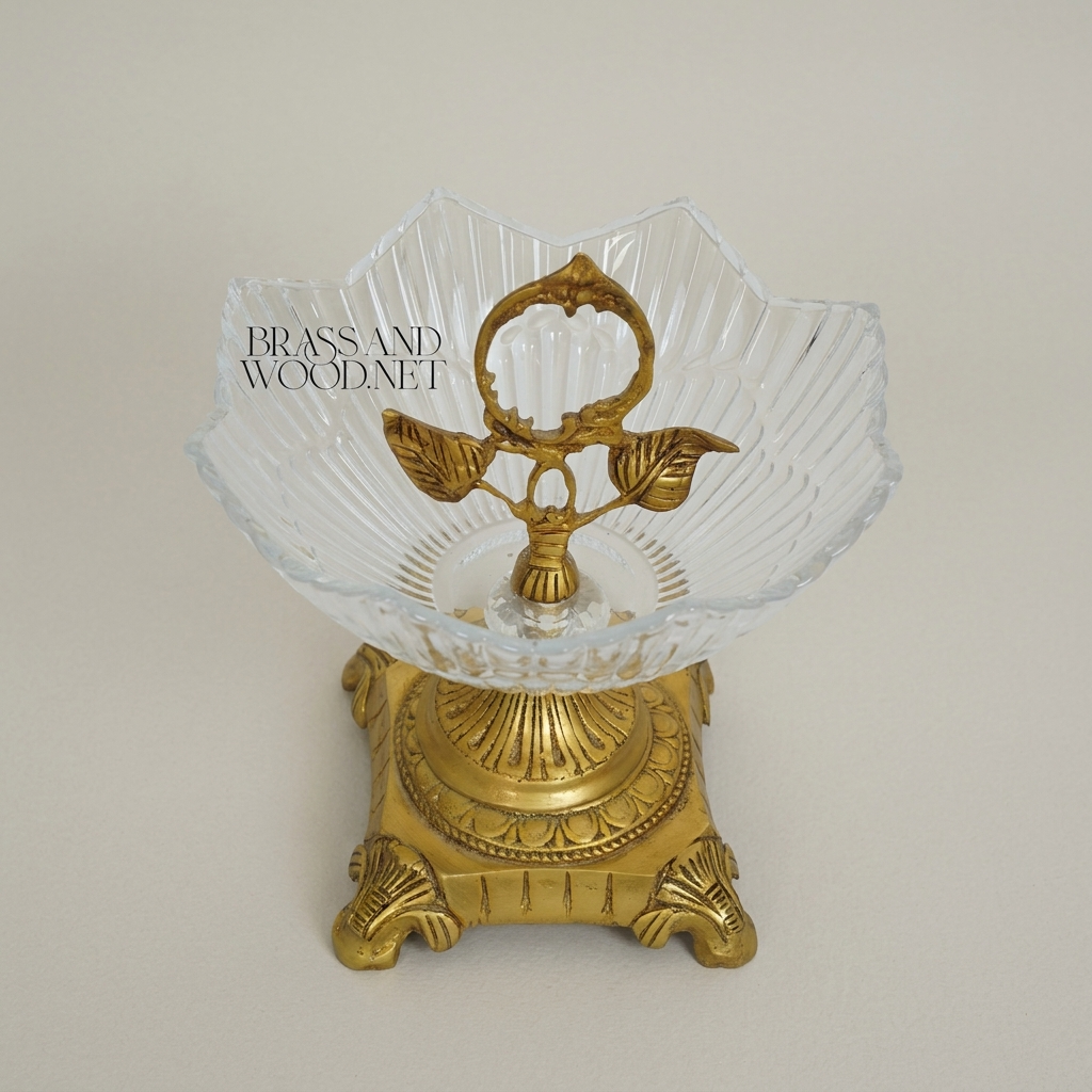 Classical Crystal & Brass Bonbonniere with Leaf Ring Handle and Claw Pedestal