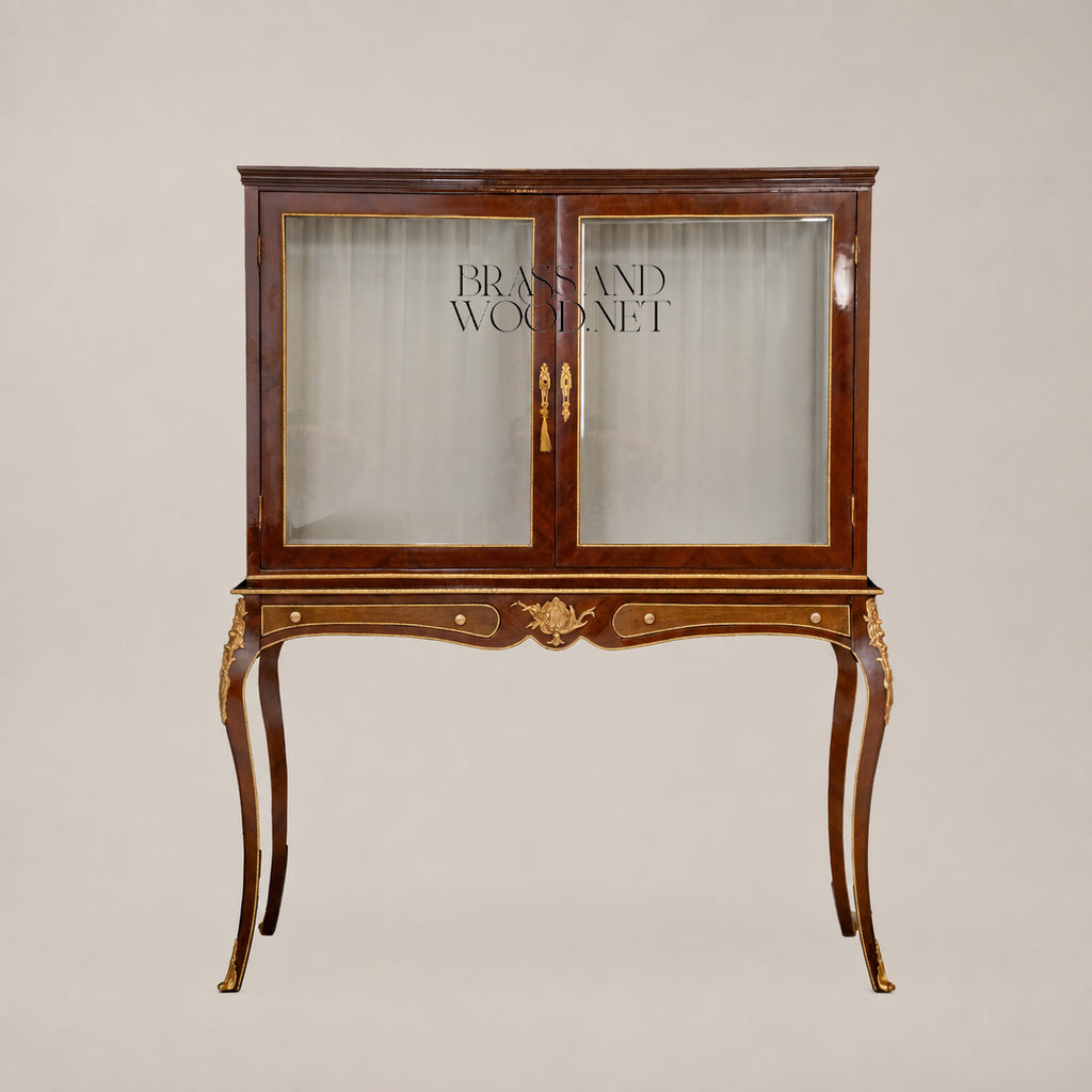 Classic Wood & Brass Display Cabinet - 2 Shelves - 140 cm