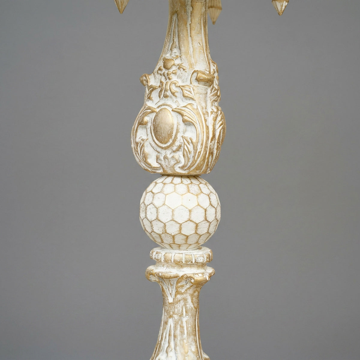 Baroque Carved Resin Table Lamp - Ivory Candlestick Column with Honeycomb Sphere