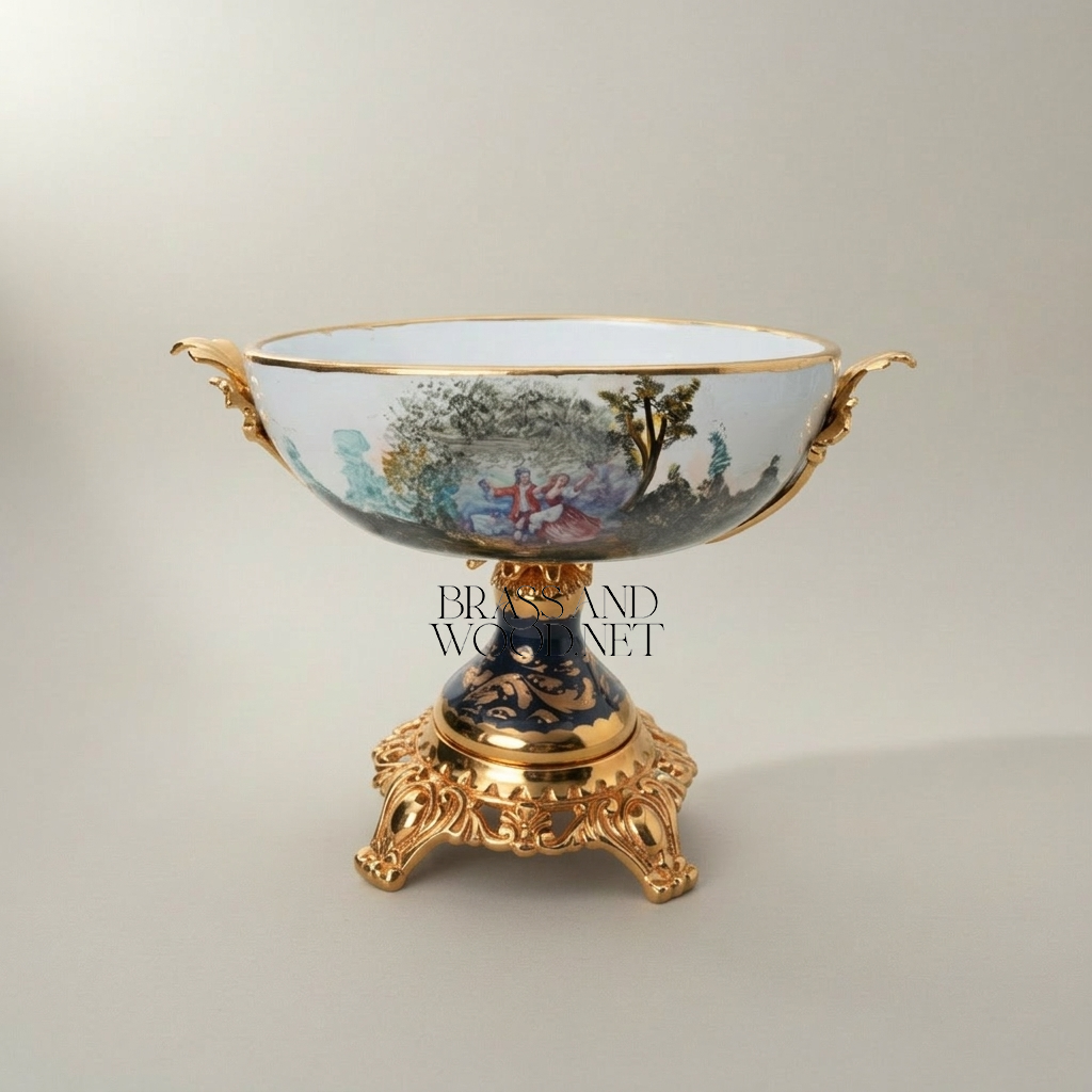 Rococo Sèvres-Style Porcelain & Brass Garniture Set - Hand-Painted Pastoral Medallion — Gold