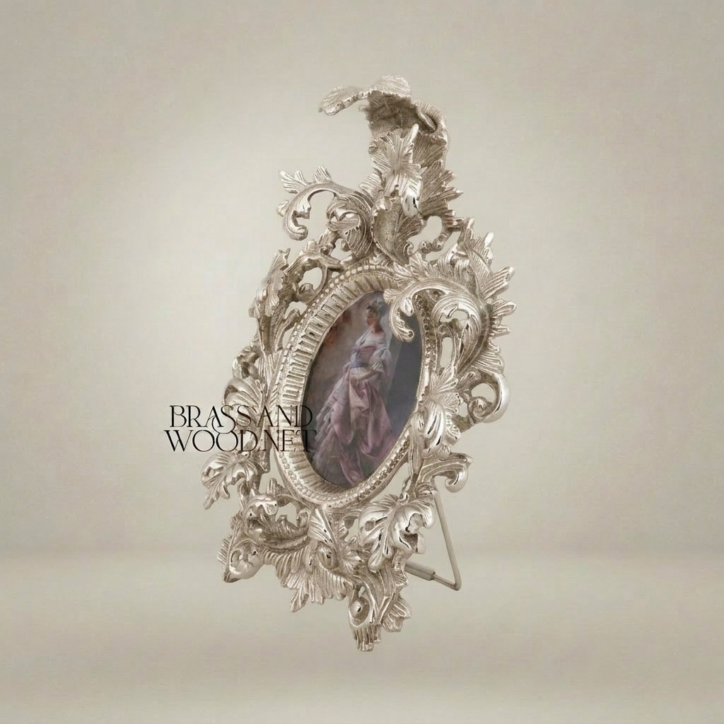 Baroque Rococo Brass Photo Frame - Oval Aperture with Acanthus & Eagle Crest — Silver