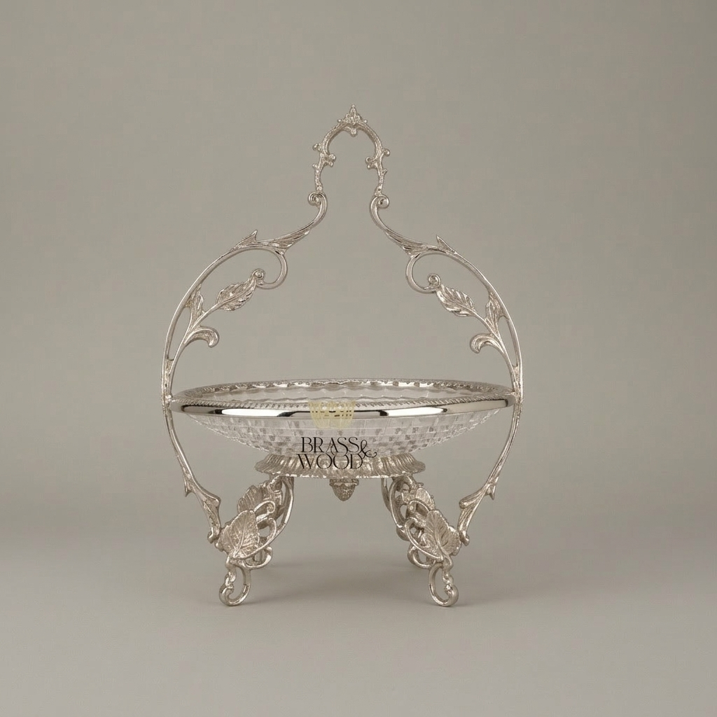 Classical Brass & Crystal Candy Dish - Ornate Foliage Stand — Silver