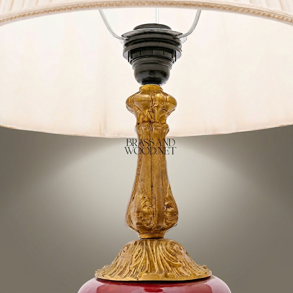 Classical Painted Ceramic Table Lamp - Floral Medallion Urn Base — Antique Gold