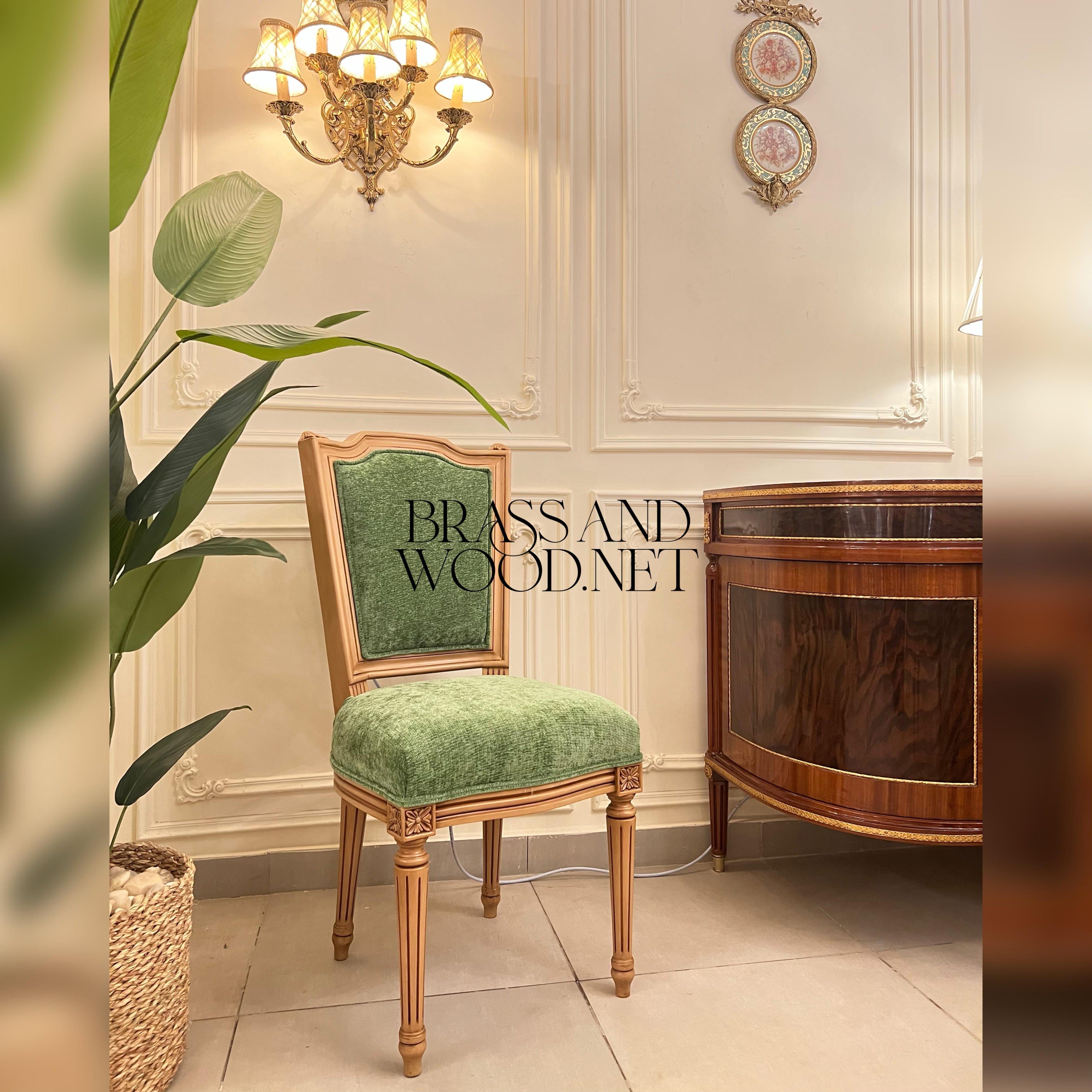 Louis XVI Heritage Dining Suite with Buffet