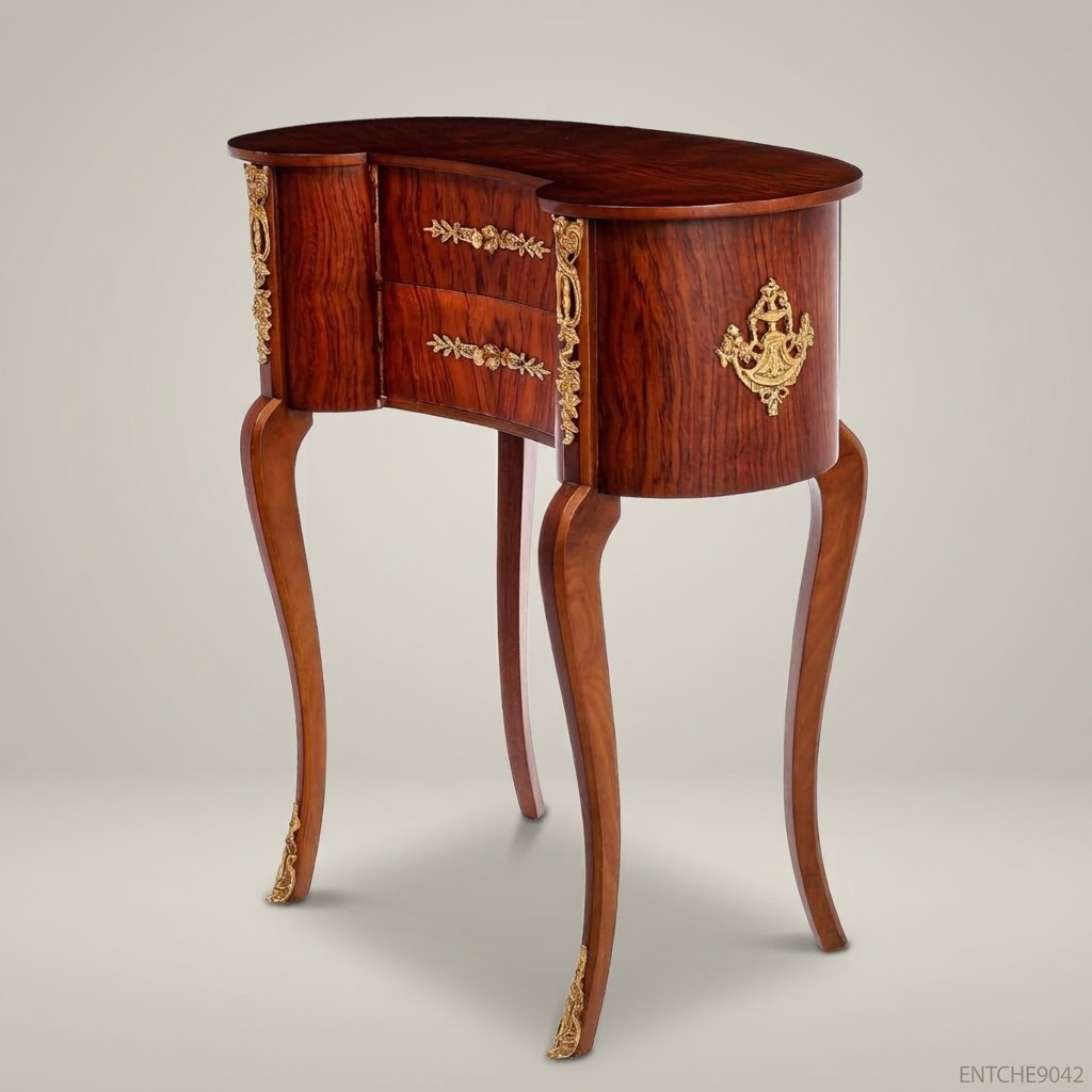 Louis XV Kidney-Shaped Commode with Gilt Bronze Ormolu Mounts