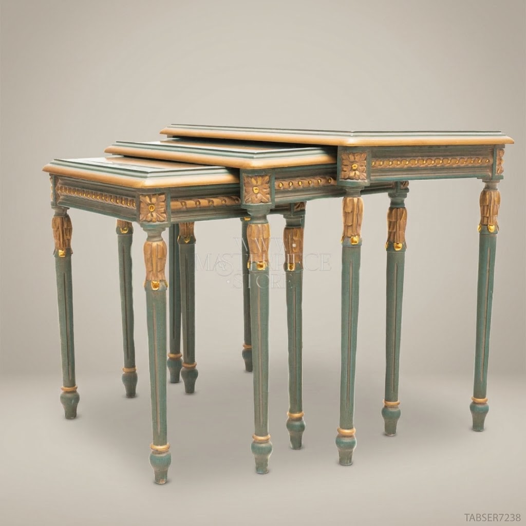 Louis XVI Nesting Tables – Sage Green & Gold Leaf Carved Wood, Set of 3