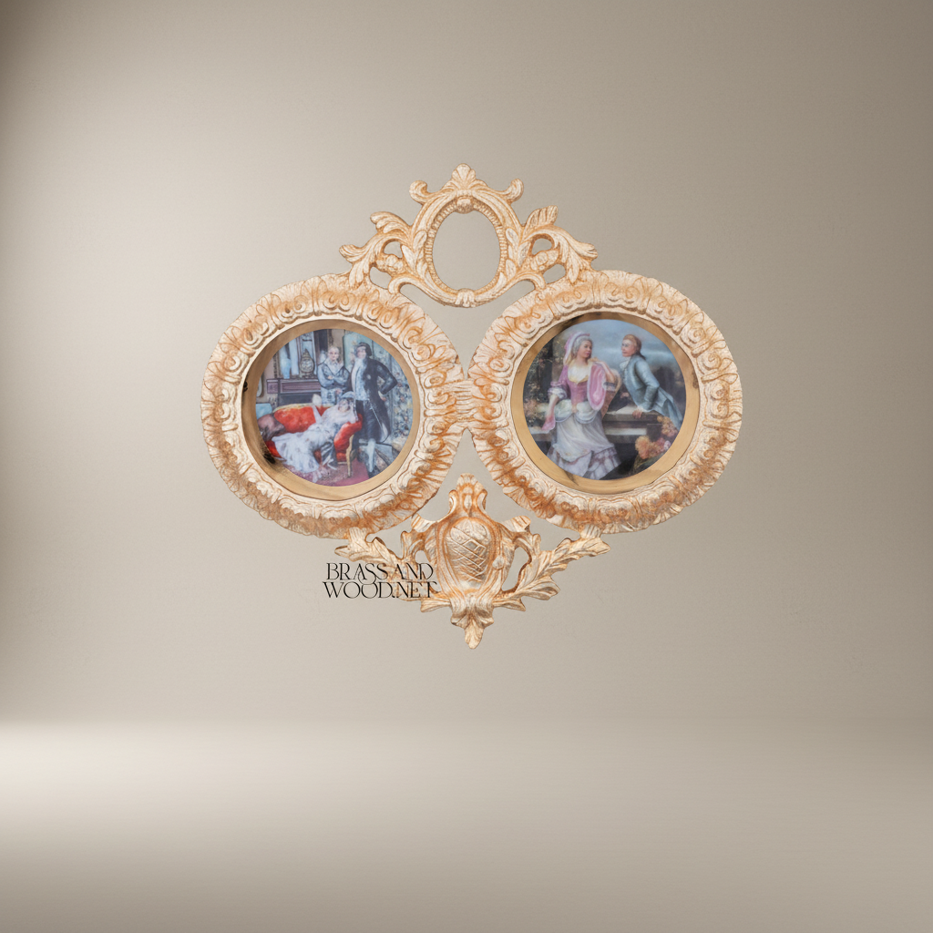 Louis XVI Rococo Triple Round Wall Frame Set with Trumpet Crest & Acanthus Motifs — Gold