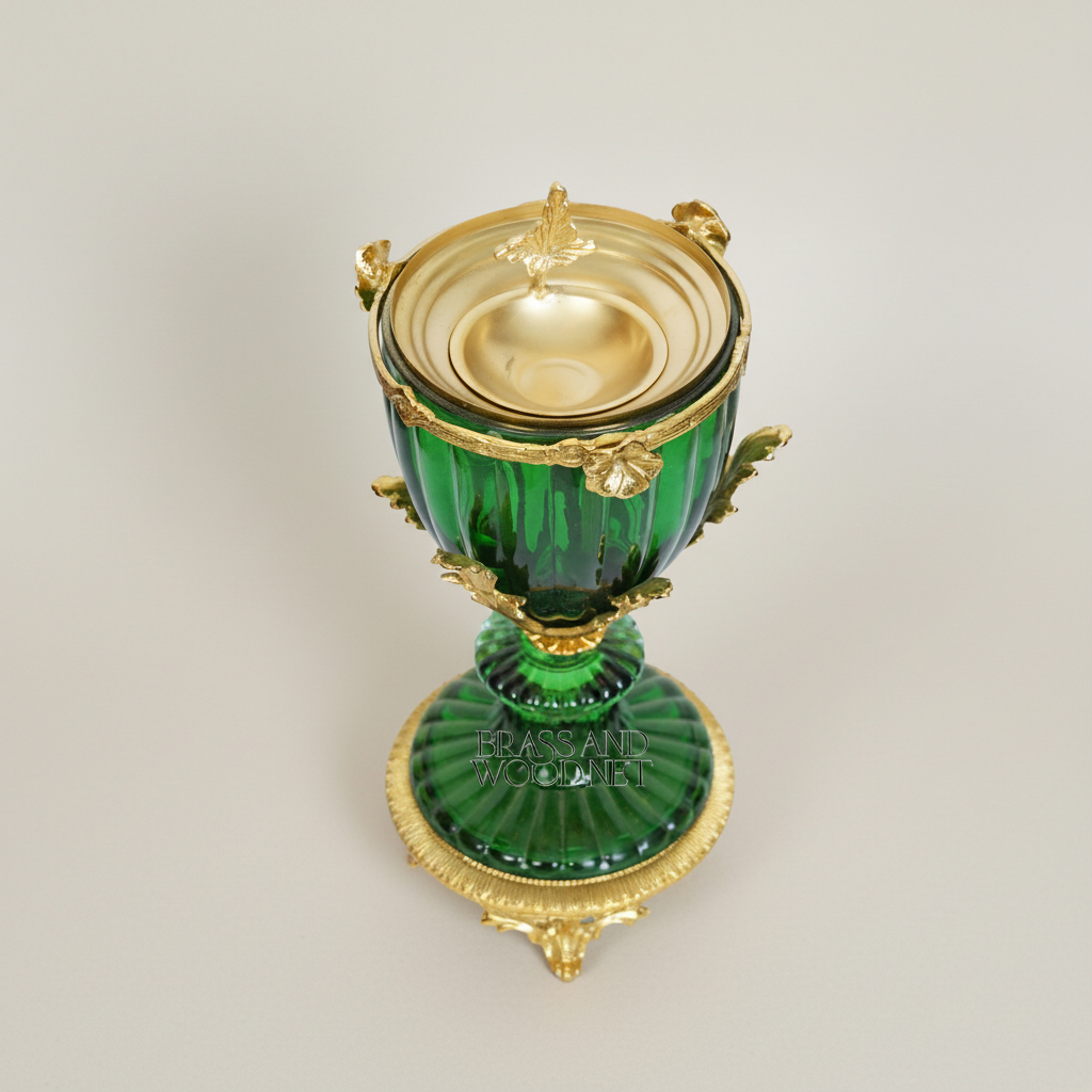 Neoclassical Emerald Crystal Censer with Ormolu Acanthus Mounts and Fluted Goblet Body — Gold