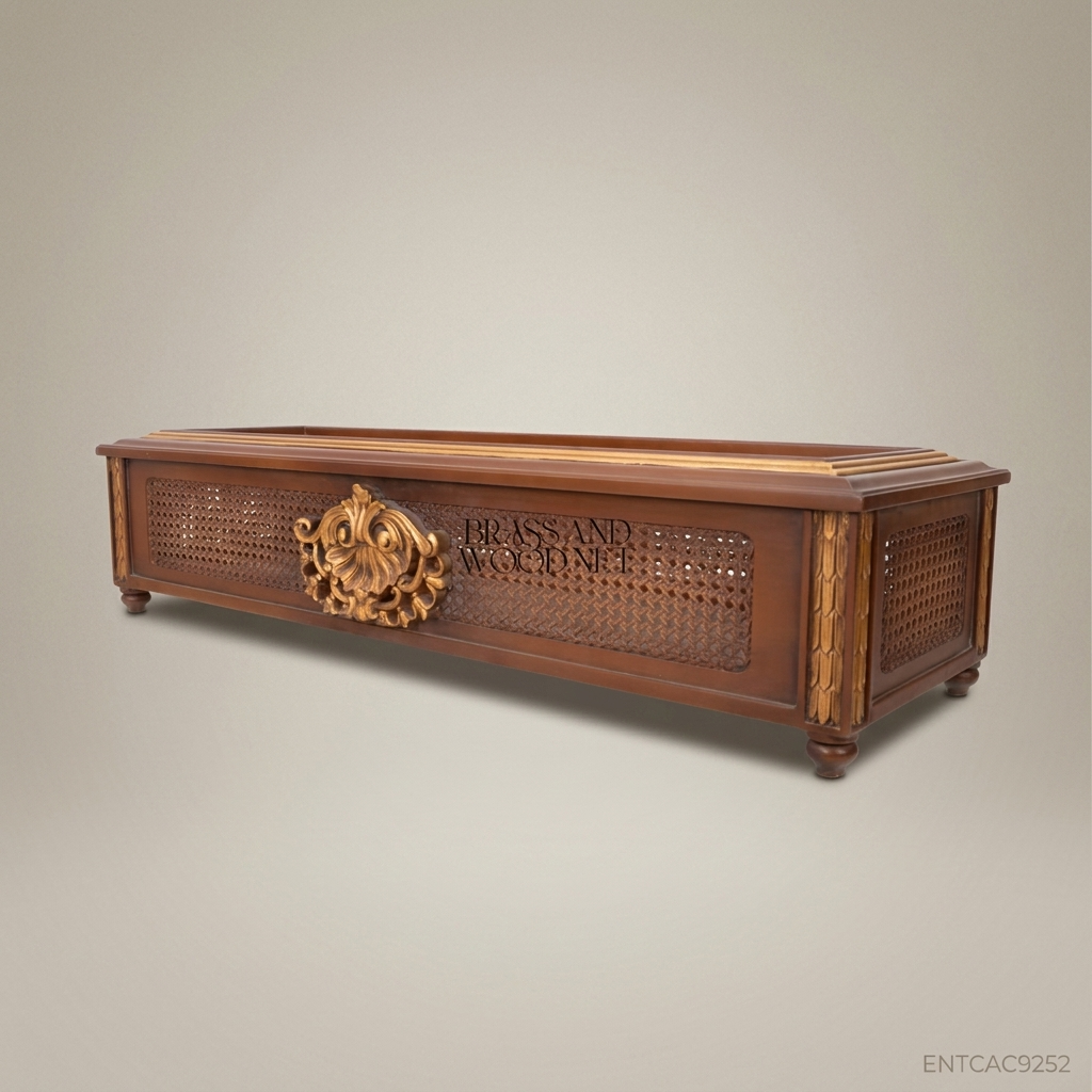 Régence Cane & Gilt Wood Plant Trough — Shell Cartouche Centre Panel