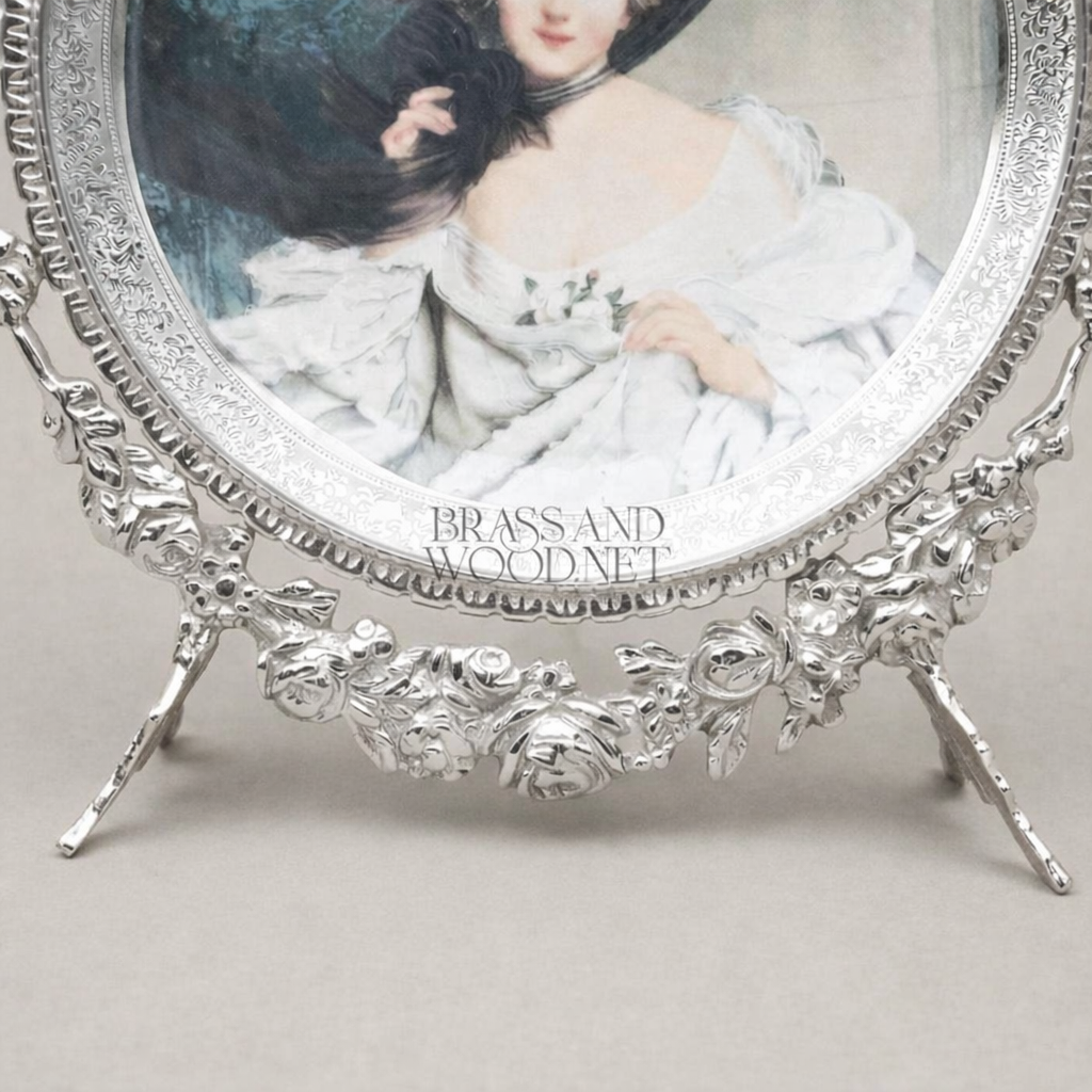 Rococo Brass Oval Decorative Plate Stand - Floral Garland & Bow Crest — Silver