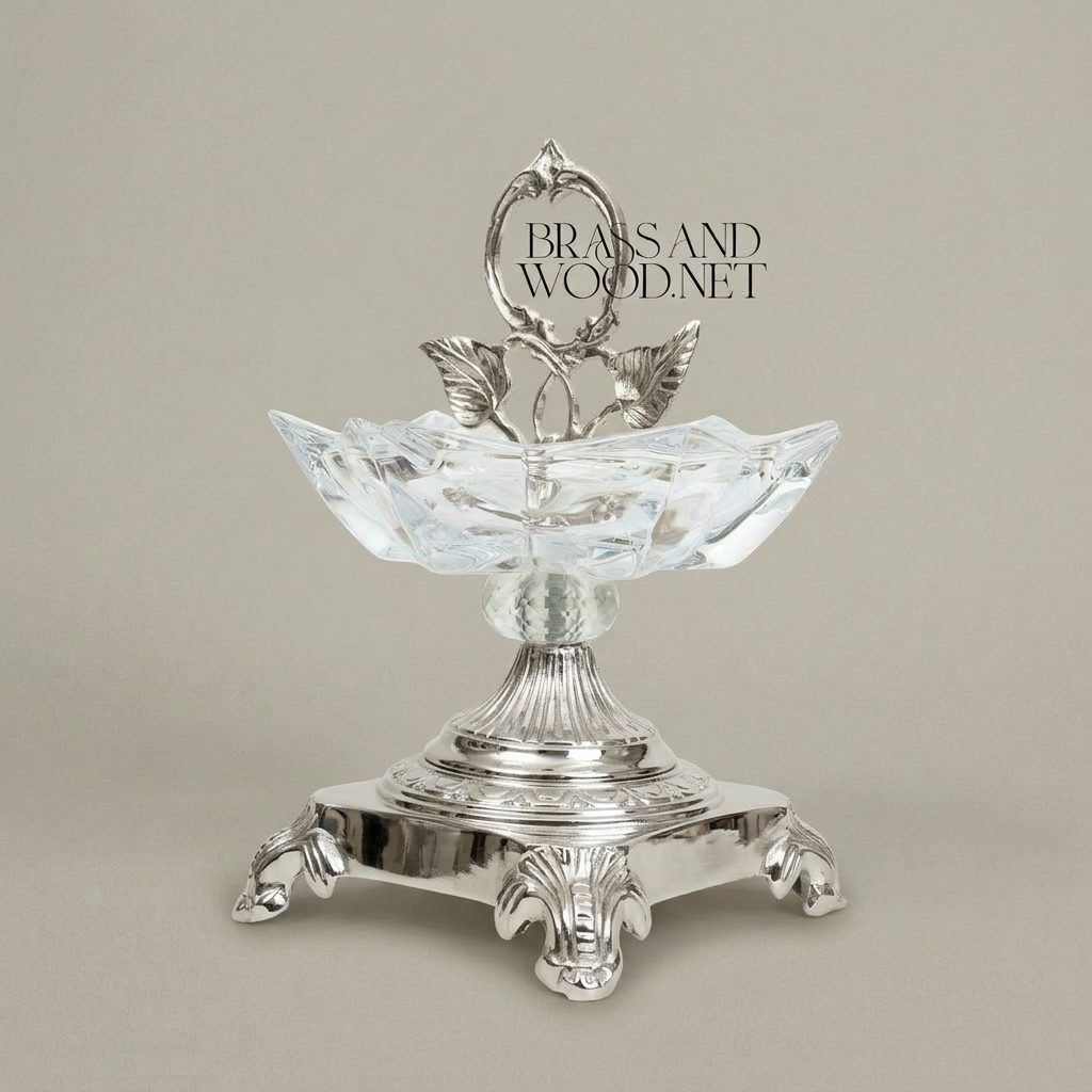 Rococo Crystal & Brass ashtray with Leaf Handle & Paw Feet — Silver