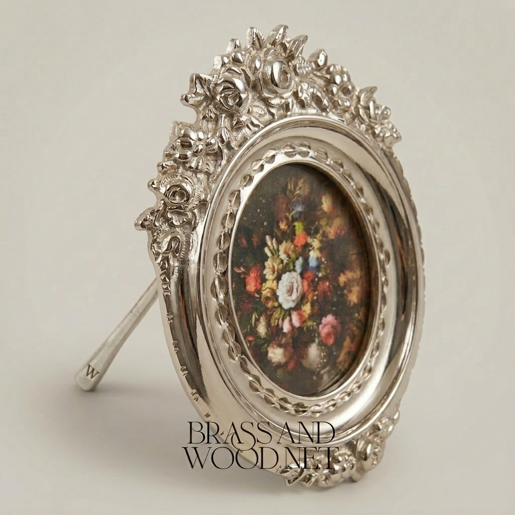 Rococo Oval Brass Photo Frame with Rose & Acanthus Crown Relief — Silver