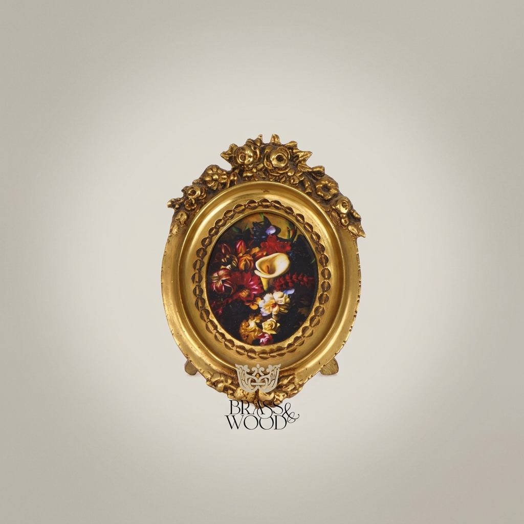 Rococo Oval Decorative Plate with Floral Print & Ornate Brass Easel Frame — Antique Gold